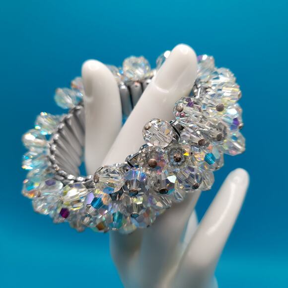 Vintage Japan Expandable Bracelet, Clear Crystal Beads, Cha Cha, 1960s Jewelry - Picture 3 of 12